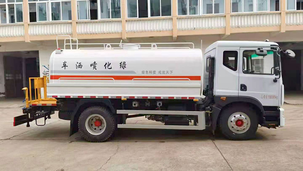 東風多利卡D9加長版