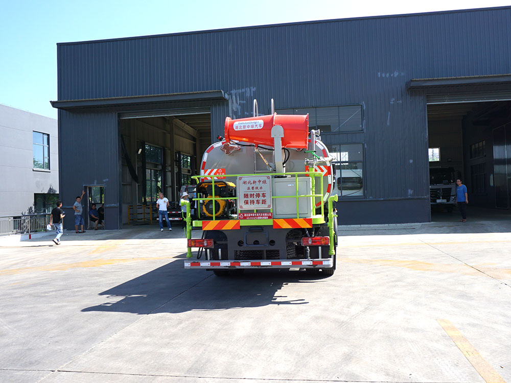 【12-14立方 圓箱】東風(fēng)華神F3抑塵車