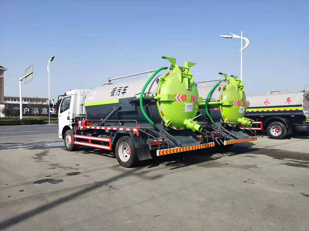 【7.5立方】東風(fēng)凱普特K7東風(fēng)多利卡吸污車(chē)