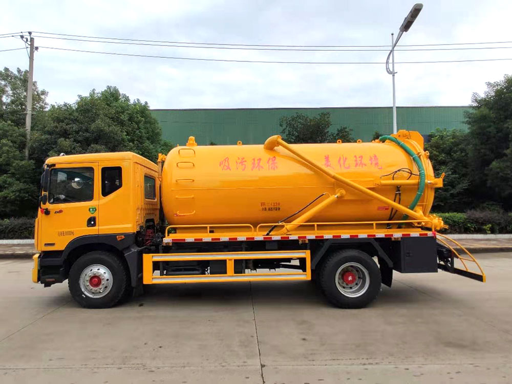 【10-12立方 】東風多利卡D9吸污車