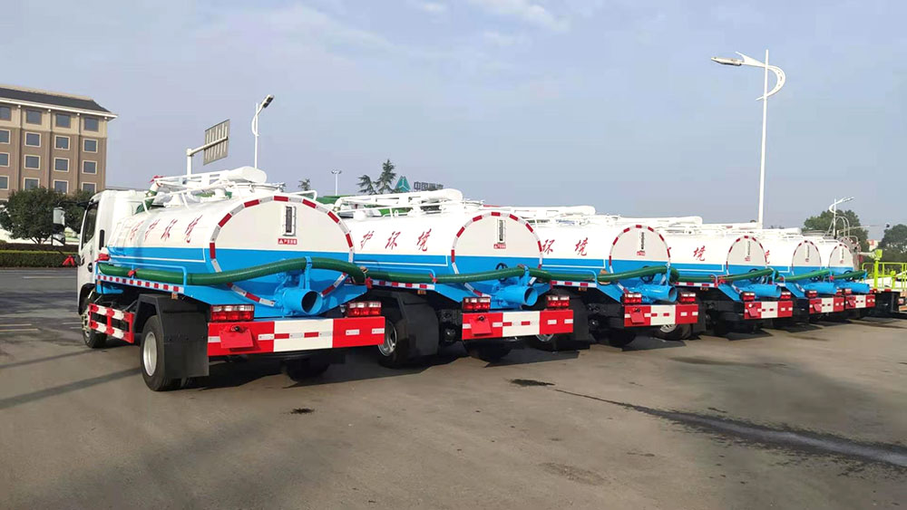 【4.6立方 】東風多利卡D6吸糞車