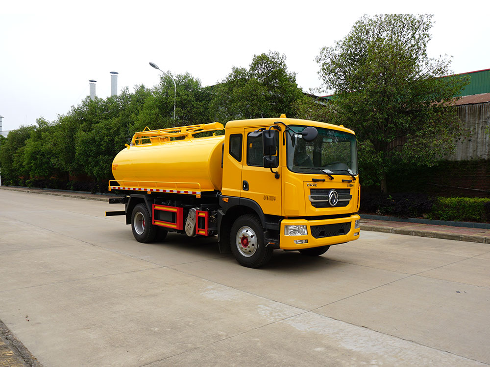 【12立方 】東風(fēng)多利卡D9吸糞車