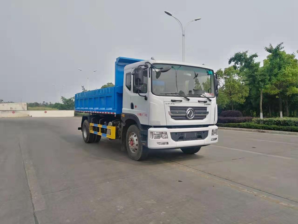 東風(fēng)多利卡D9自卸式垃圾車