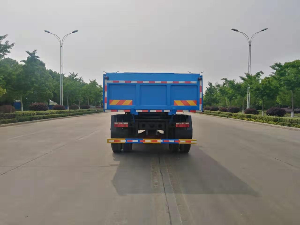 東風(fēng)多利卡D9自卸式垃圾車