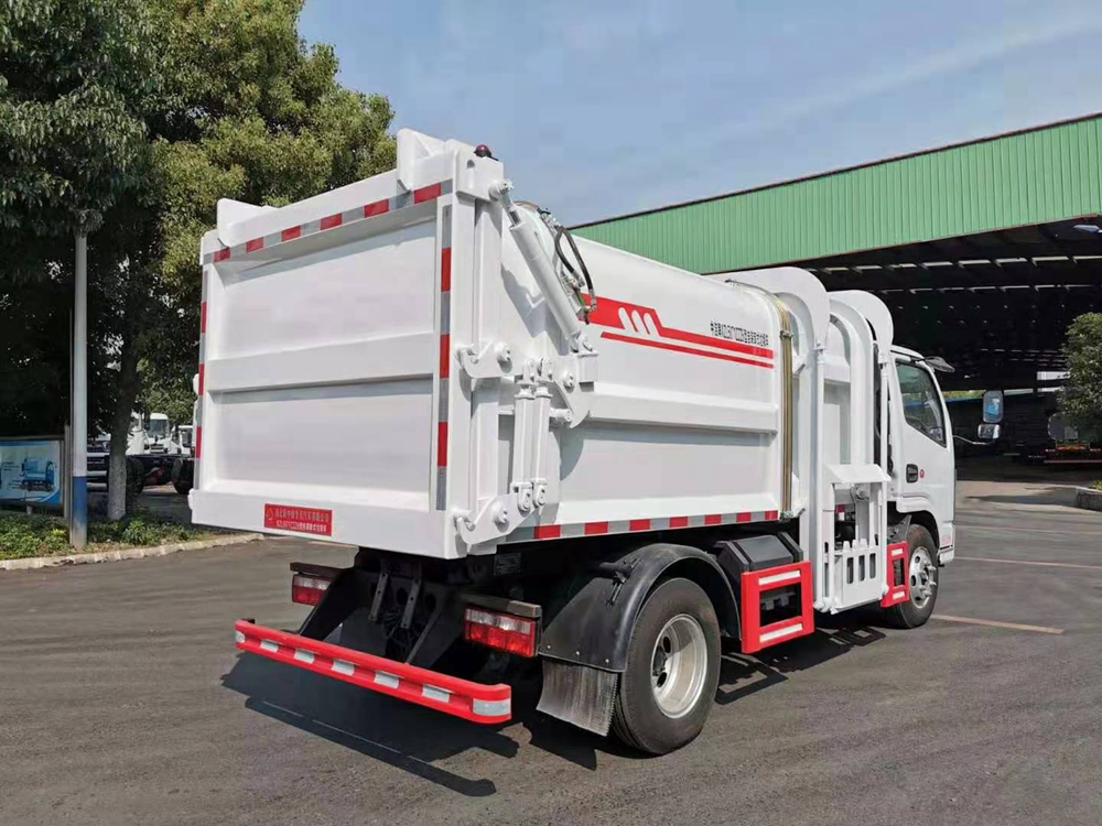 【7立方】 多利卡D6右側掛桶垃圾車