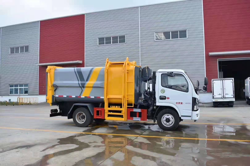 【7立方】 多利卡D6右側掛桶垃圾車