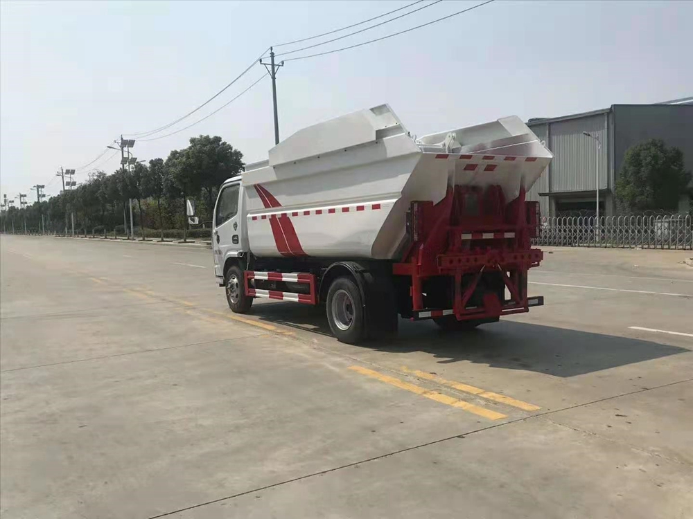 【6立方】多利卡D6后裝掛桶垃圾車