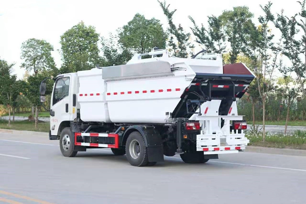 【8立方】江鈴凱運后裝掛桶垃圾車