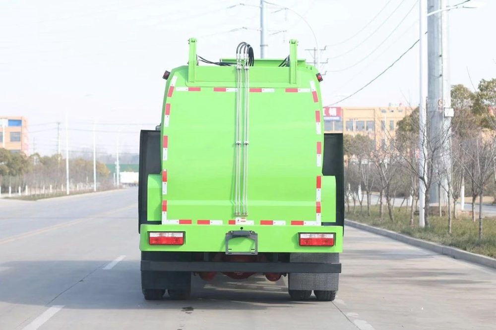 【10立方】東風多利卡D9餐廚垃圾車